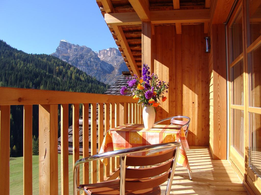 Apartments Serghela Сан-Кассиано Экстерьер фото
